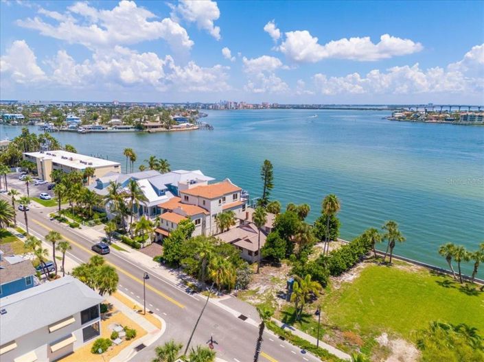 Image No.4-3 Bed Property for sale