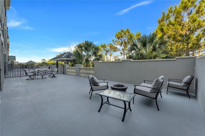 Image No.30-3 Bed Property for sale