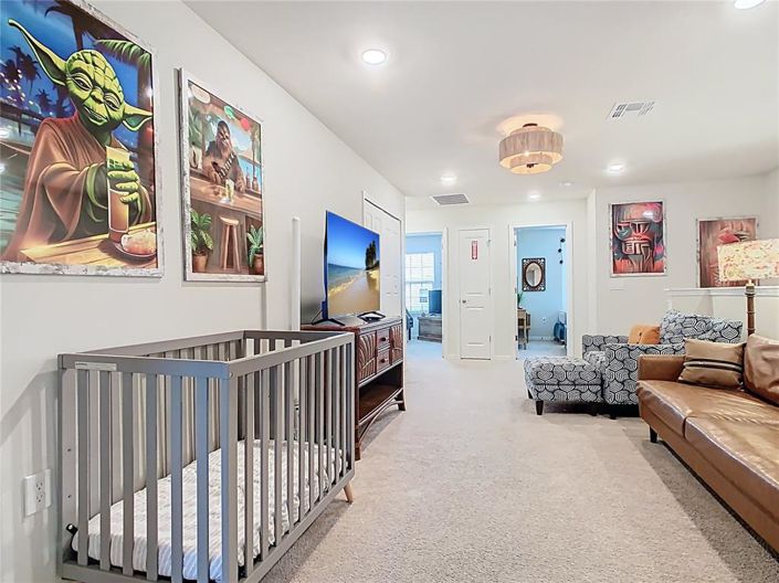 Image No.12-5 Bed Townhouse for sale