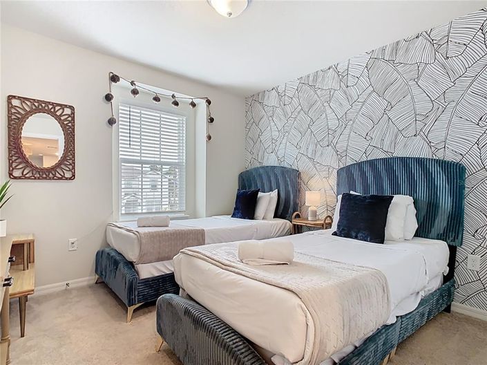 Image No.17-5 Bed Townhouse for sale