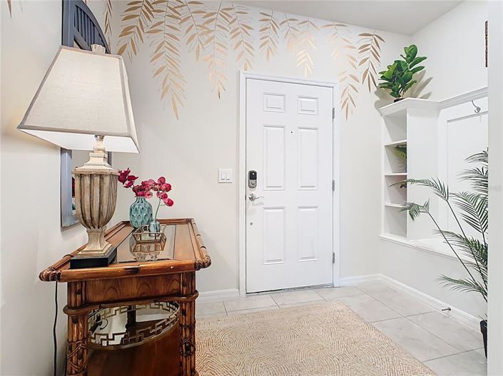 Image No.2-5 Bed Townhouse for sale