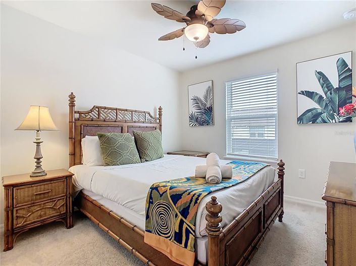 Image No.20-5 Bed Townhouse for sale