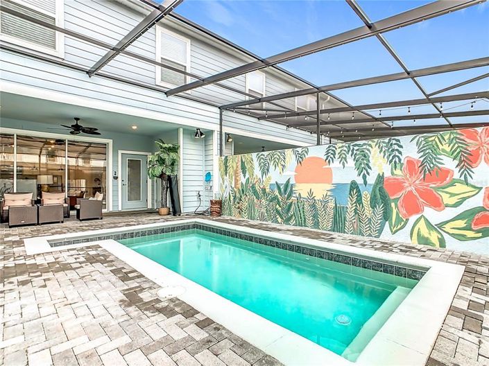 Image No.37-5 Bed Townhouse for sale