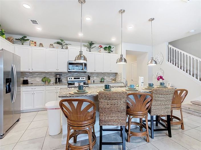 Image No.4-5 Bed Townhouse for sale