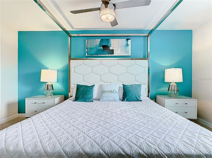 Image No.19-5 Bed Property for sale