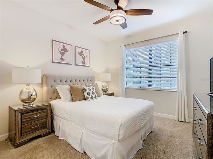 Image No.26-5 Bed Property for sale