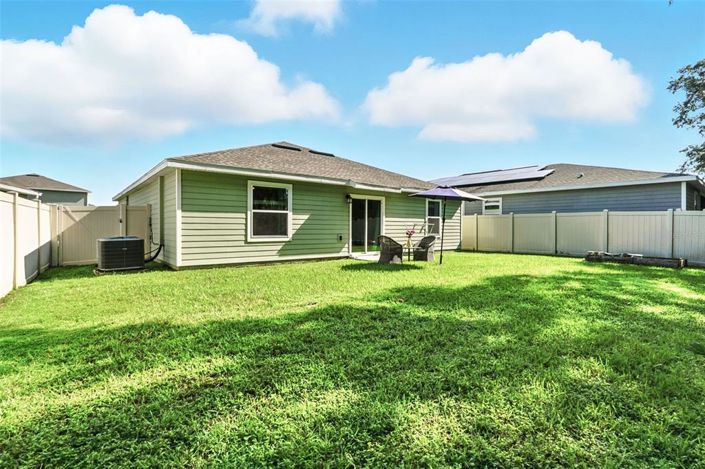 Image No.26-3 Bed Property for sale