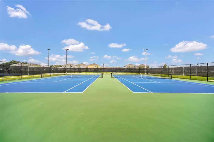 Image No.33-3 Bed Property for sale