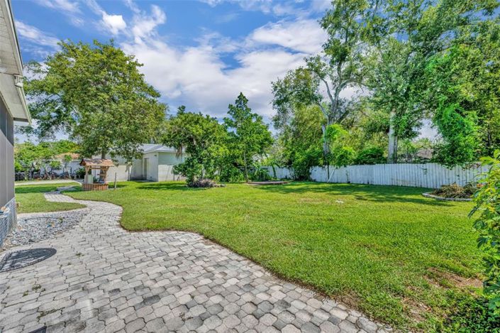 Image No.26-4 Bed Property for sale