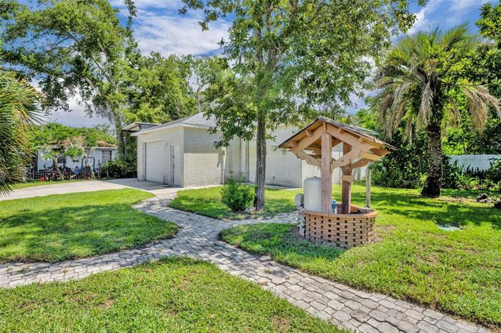 Image No.27-4 Bed Property for sale