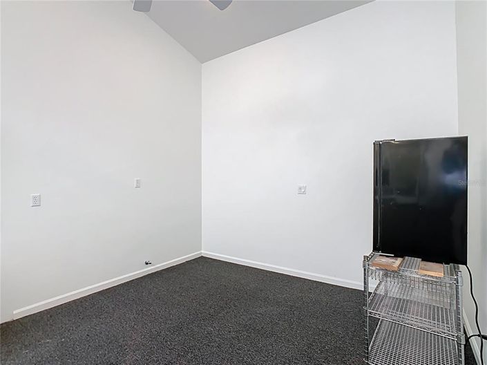 Image No.12-4 Bed Property for sale