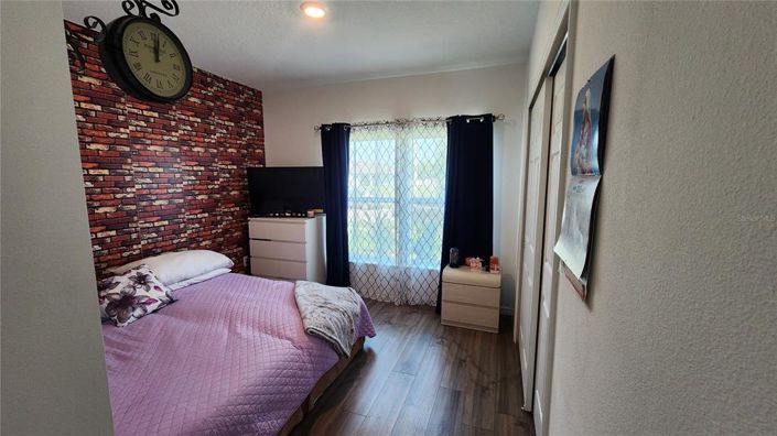 Image No.18-3 Bed Property for sale