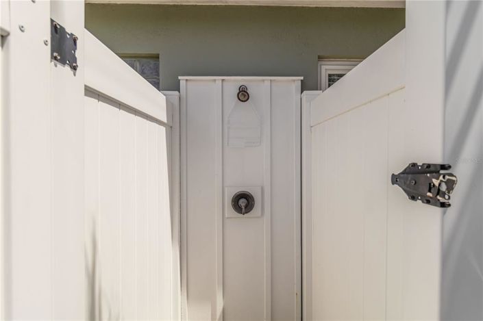 Image No.36-2 Bed Property for sale