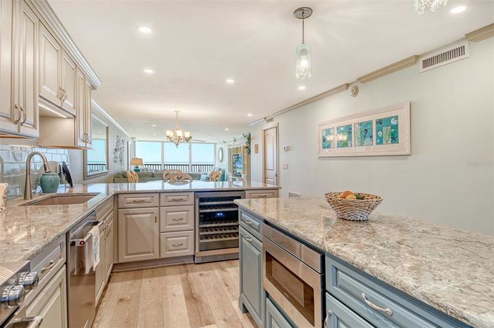 Image No.22-2 Bed Property for sale