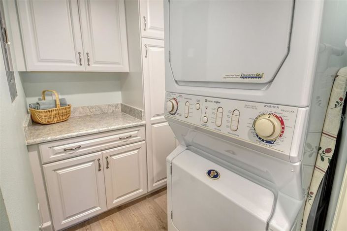 Image No.34-2 Bed Property for sale