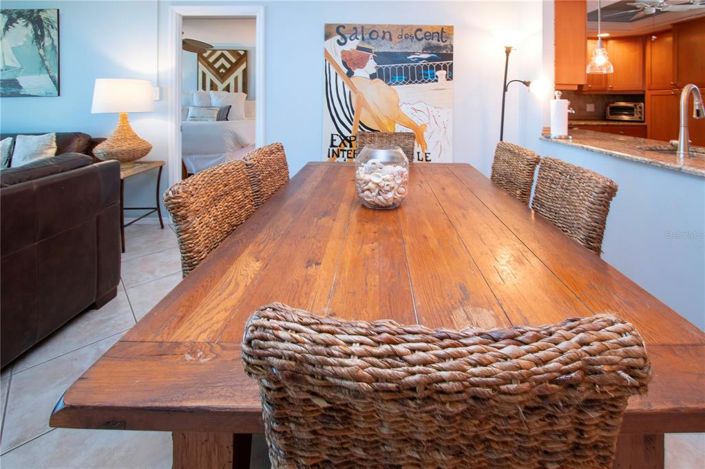 Image No.14-2 Bed Property for sale