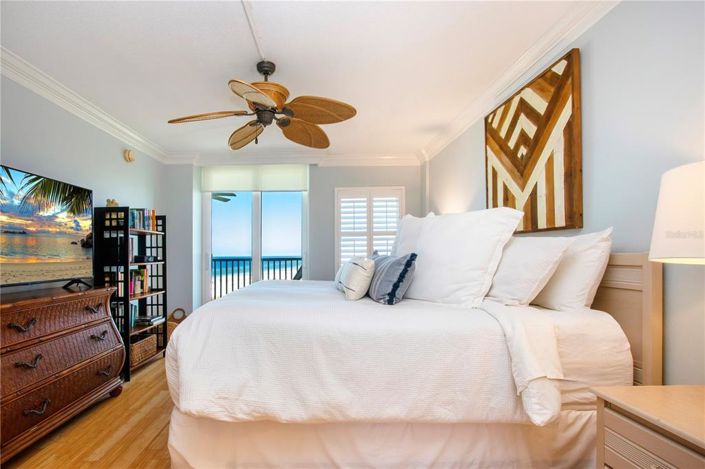 Image No.25-2 Bed Property for sale