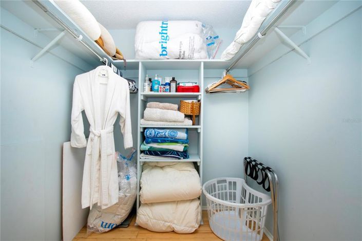 Image No.31-2 Bed Property for sale