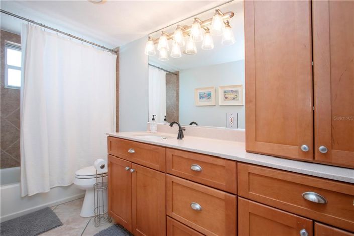 Image No.36-2 Bed Property for sale