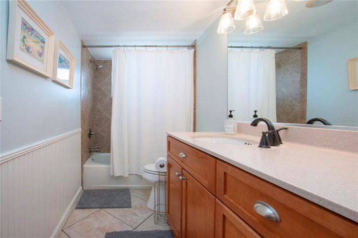 Image No.37-2 Bed Property for sale