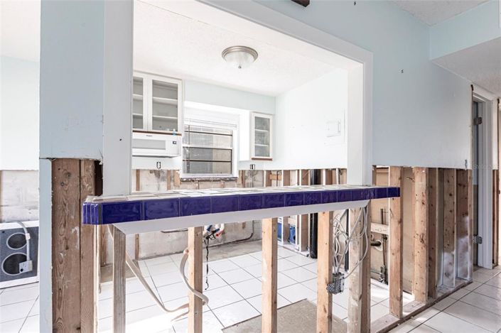 Image No.19-2 Bed Property for sale