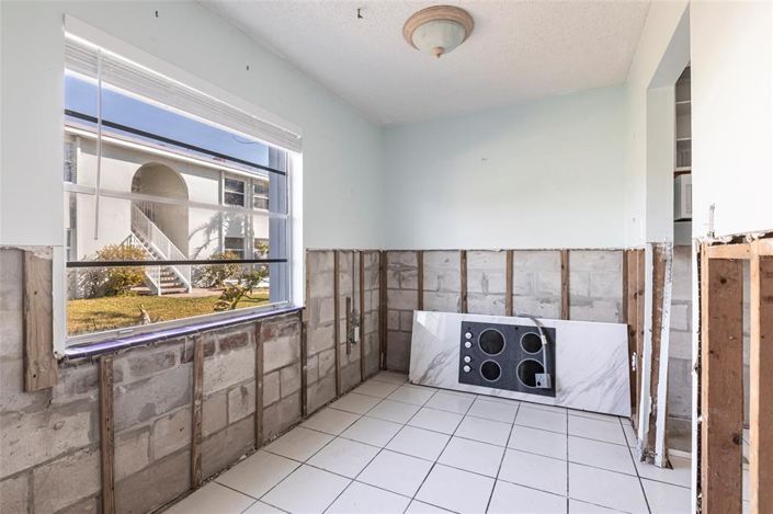 Image No.21-2 Bed Property for sale