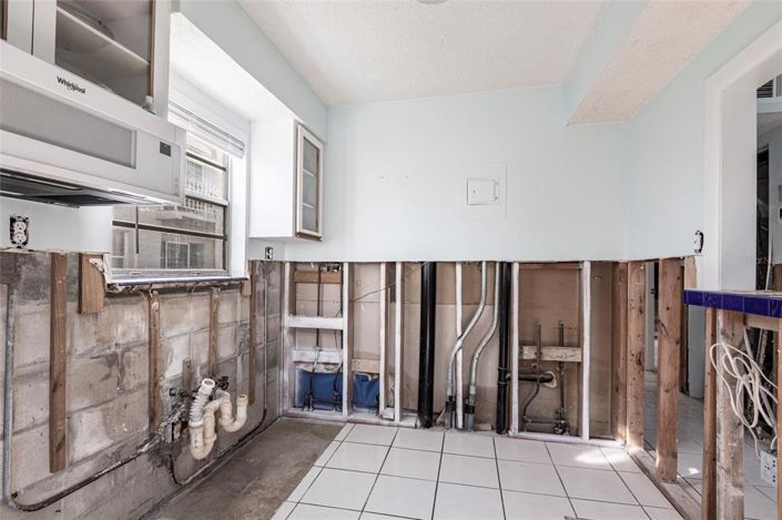 Image No.24-2 Bed Property for sale