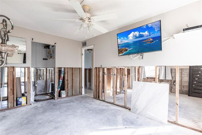 Image No.30-2 Bed Property for sale