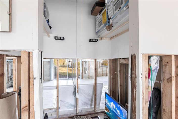 Image No.32-2 Bed Property for sale