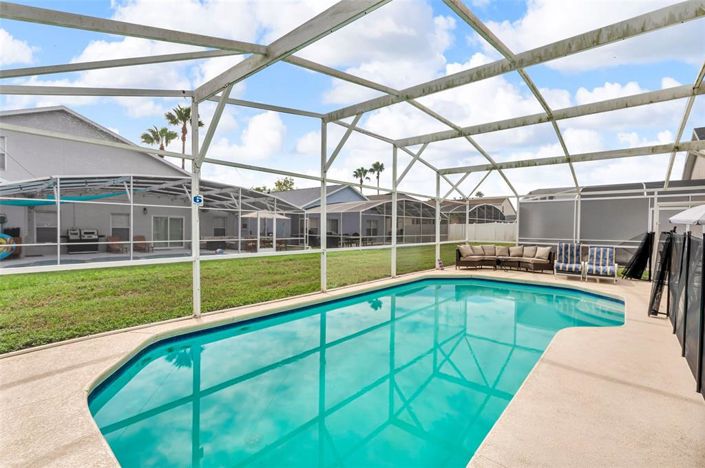 Image No.6-3 Bed Property for sale