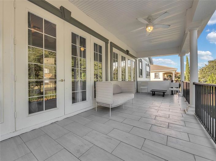 Image No.10-5 Bed Property for sale