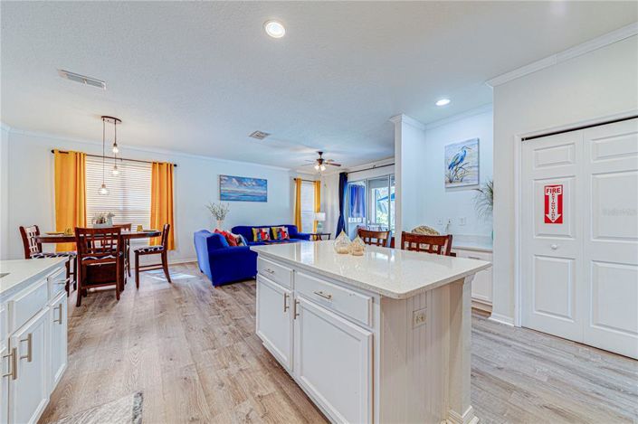 Image No.17-4 Bed Property for sale