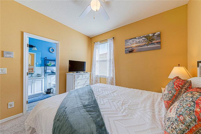 Image No.22-4 Bed Property for sale