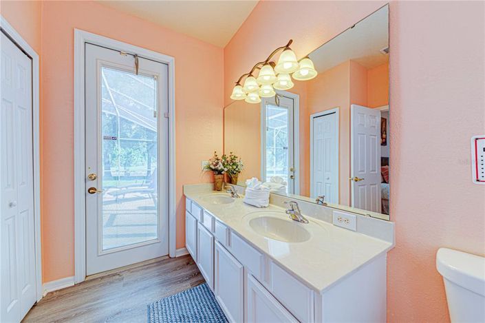 Image No.27-4 Bed Property for sale