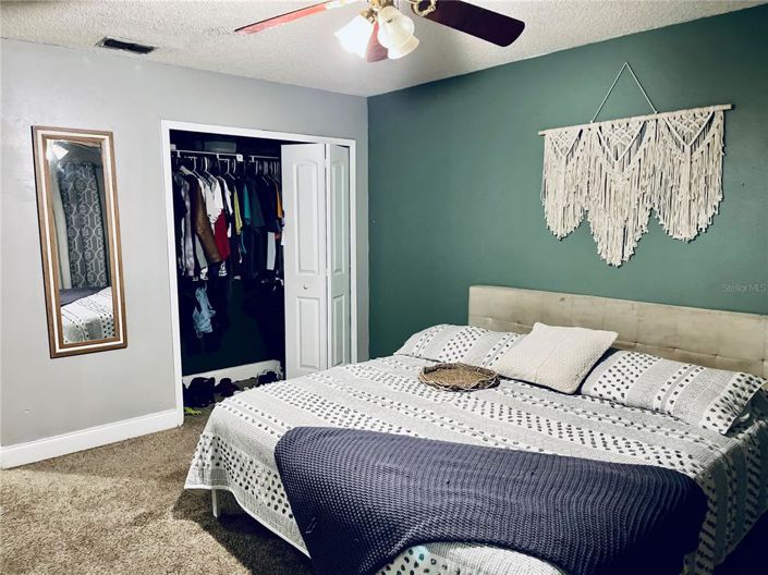 Image No.12-3 Bed Property for sale