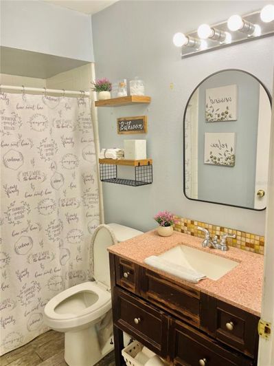 Image No.13-3 Bed Property for sale