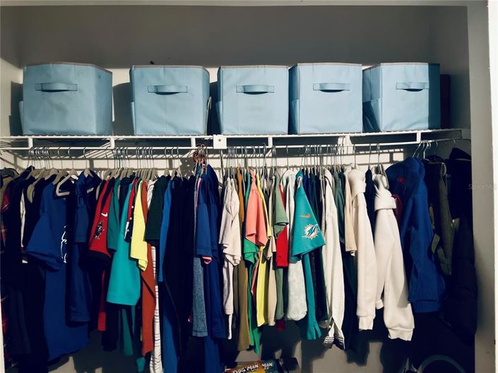 Image No.15-3 Bed Property for sale