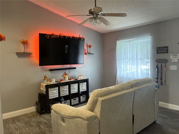 Image No.2-3 Bed Property for sale