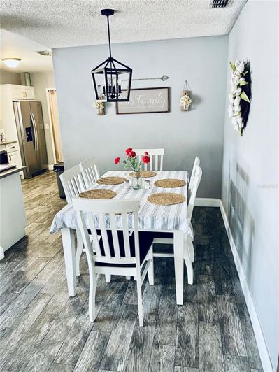 Image No.6-3 Bed Property for sale