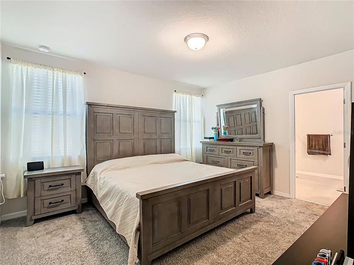 Image No.12-3 Bed Property for sale