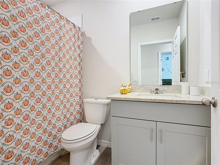 Image No.18-3 Bed Property for sale