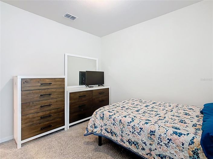 Image No.19-3 Bed Property for sale