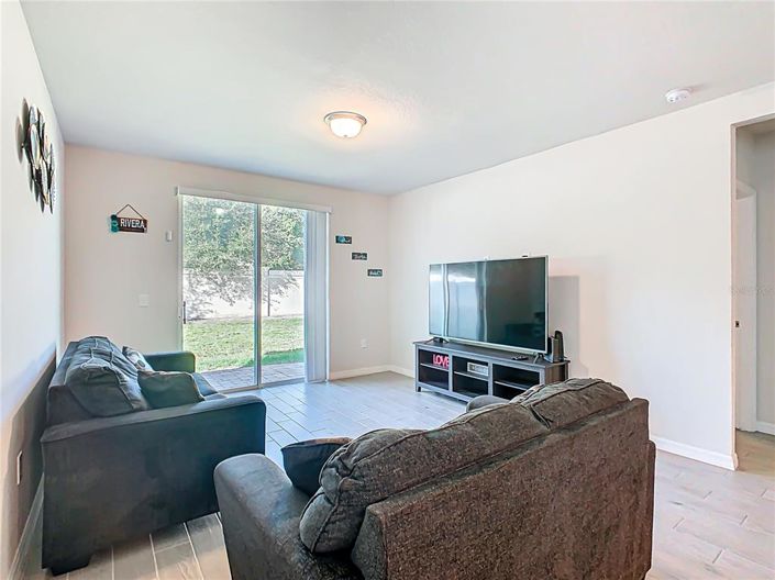 Image No.9-3 Bed Property for sale