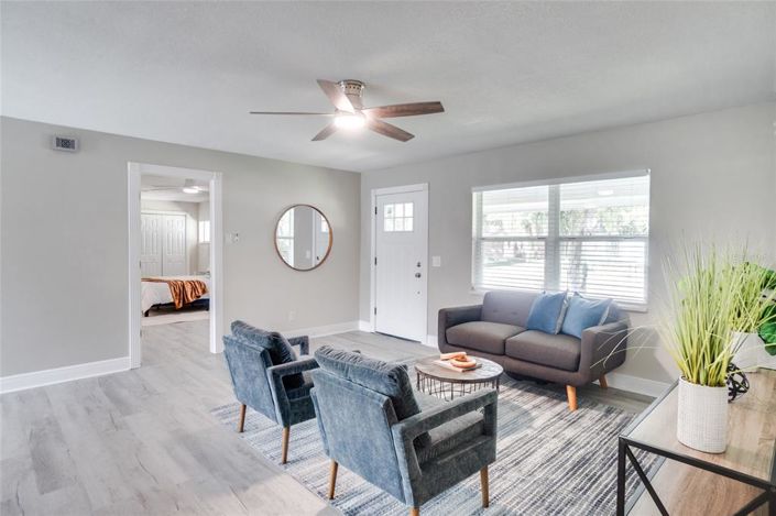 Image No.20-4 Bed Property for sale