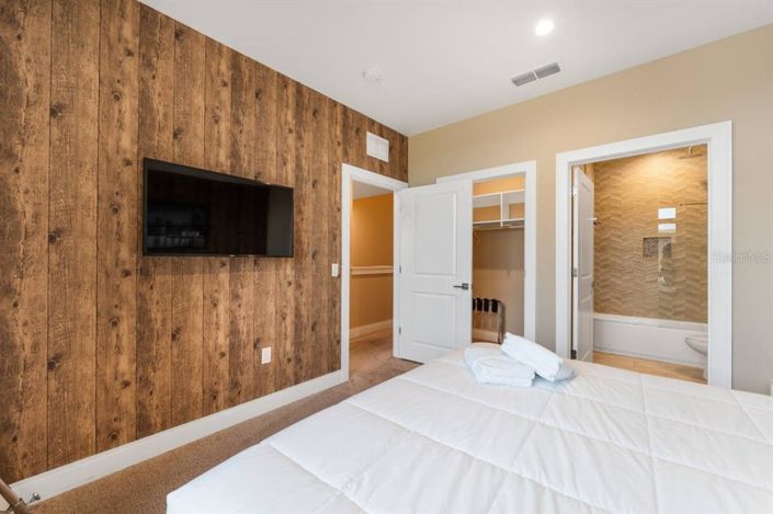 Image No.13-4 Bed Property for sale