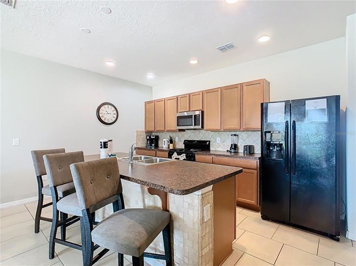 Image No.14-4 Bed Townhouse for sale