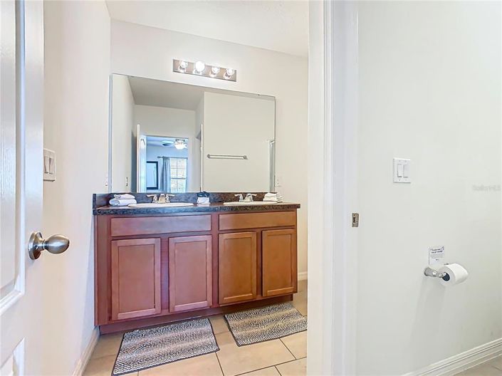 Image No.38-4 Bed Townhouse for sale