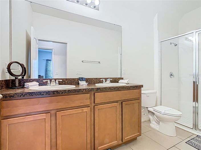 Image No.46-4 Bed Townhouse for sale