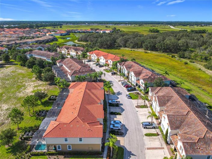 Image No.56-4 Bed Townhouse for sale