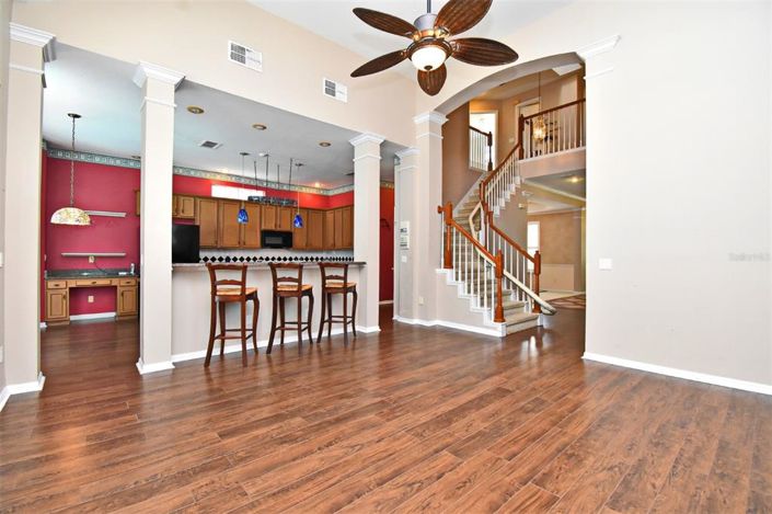 Image No.11-4 Bed Property for sale